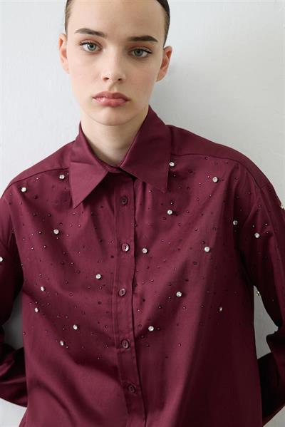 CARA STONE EMBELLISHED COTTON SHIRT BURGUNDY