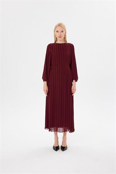 DUE CHIFFON PLEATED DRESS BURGUNDY