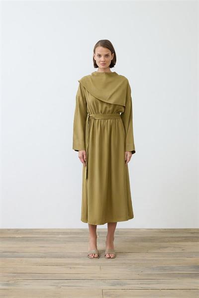 ELVA WASHED SILK SCARF DETAILED DRESS GREEN