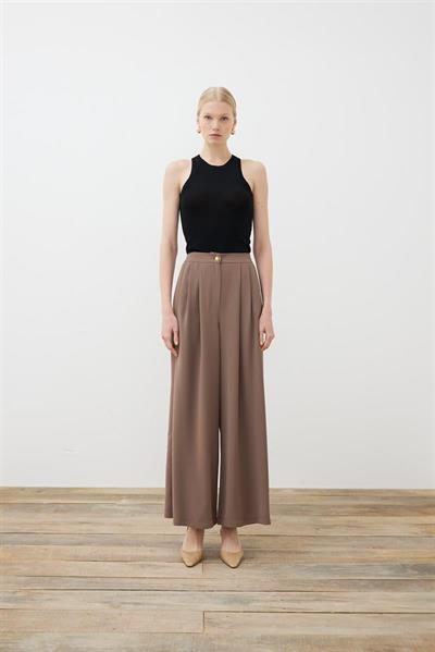 EVA CREPE PLEATED PALAZZO PANTS TAUPE