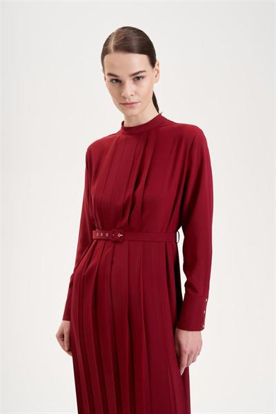FIONA PLEATED CREPE DRESS BURGUNDY