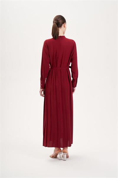 FIONA PLEATED CREPE DRESS BURGUNDY