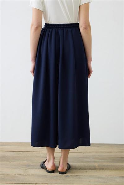 GLORY STRETCH CREPE SKIRT NAVY BLUE
