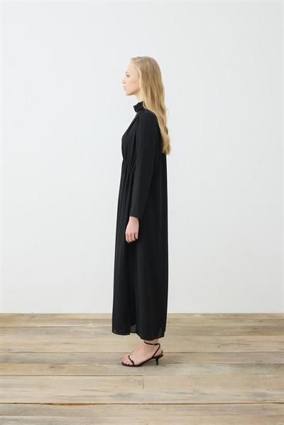 HELEN TEXTURED CHIFFON DRESS BLACK