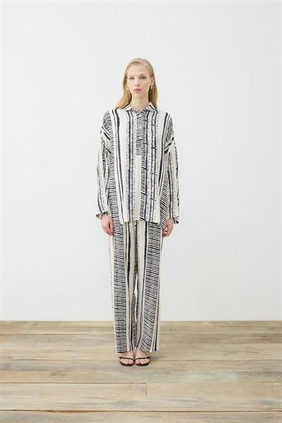 LINE PATTERNED RAYON VISCOSE PANTS SET BLACK