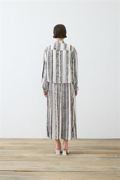 LINE PATTERNED RAYON VISCOSE SKIRT SET BLACK