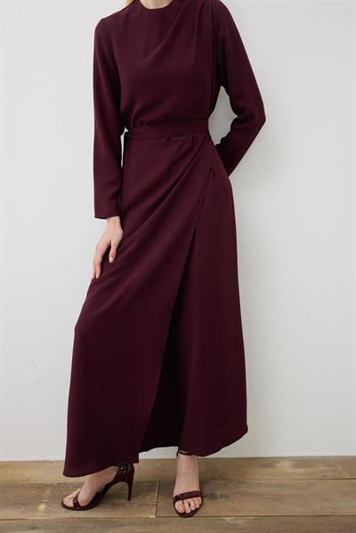 MIA FRONT AND BACK CLOSED JUMPSUIT BURGUNDY