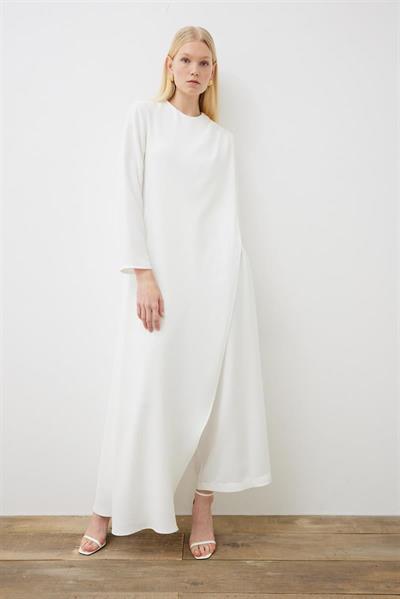 MIA FRONT AND BACK CLOSED JUMPSUIT ECRU