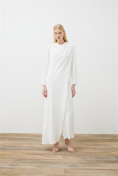 MIA FRONT AND BACK CLOSED JUMPSUIT ECRU