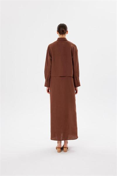 NATURAL 100% LINEN CROPPED SHIRT BROWN