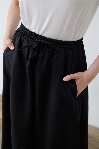 NATURAL 100% LINEN ELASTIC WAIST SKIRT BLACK