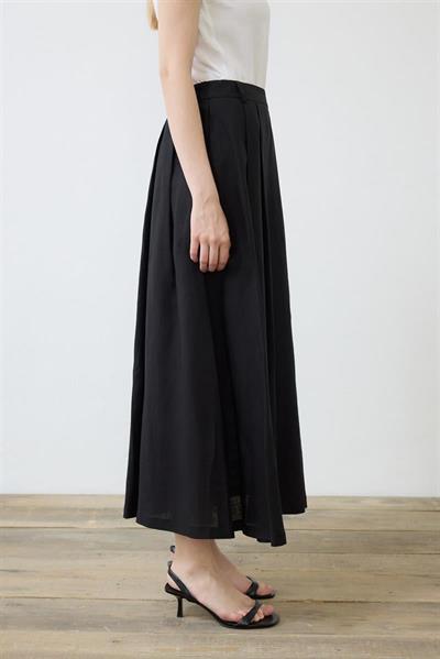 NATURAL 100% LINEN PLEATED SKIRT BLACK