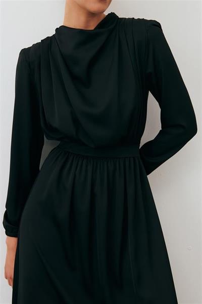 PORTE SATIN DRESS BLACK