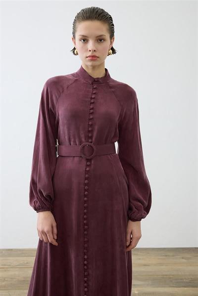 PRIME WASHED SILK BUTTONED BELT DRESS BURGUNDY