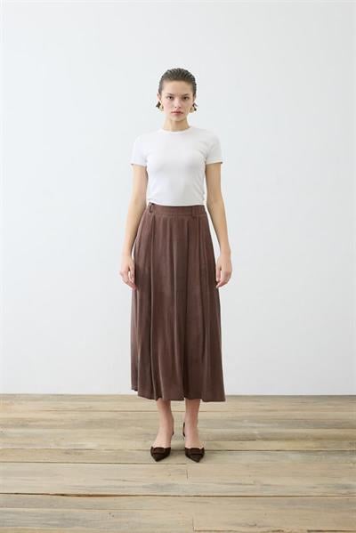 PRIME WASHED SILK PLEATED SKIRT BROWN