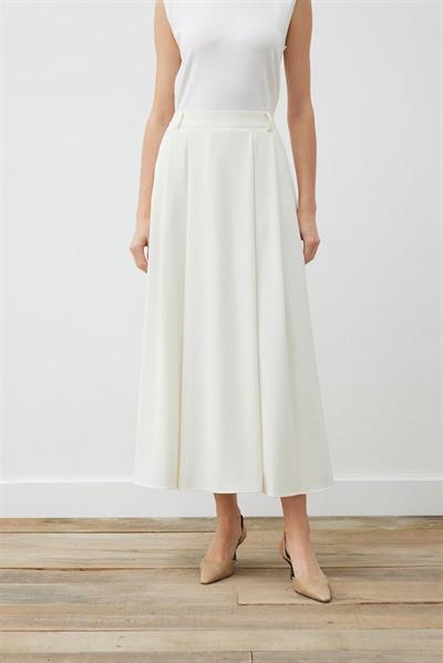 RINA CREPE 3 PLEATED SKIRT VANILLA