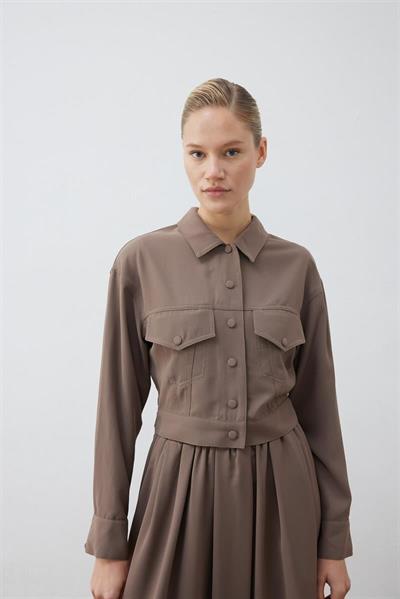 RINA CREPE CROPPED SPORTS JACKET TAUPE