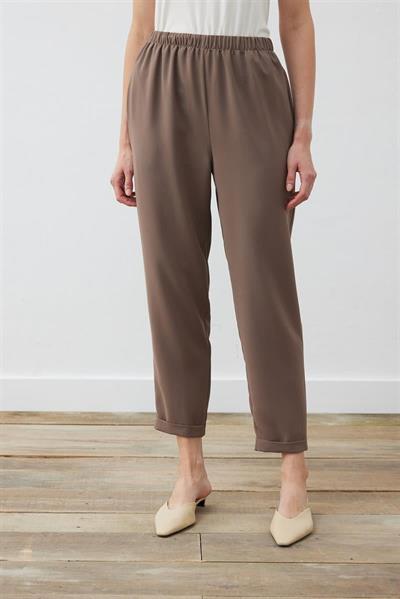 RINA CREPE DOUBLE HEM PANTS TAUPE