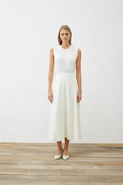 RINA CREPE FLARED SKIRT VANILLA