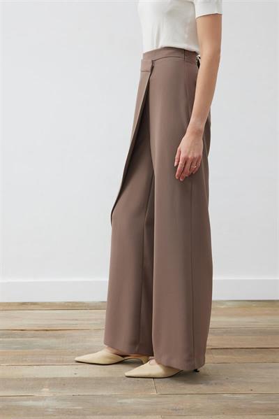 RINA CREPE FRONT PANEL DETAILED PANTS TAUPE