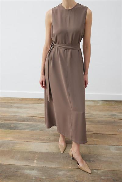 RINA CREPE FRONT SEAM DRESS TAUPE