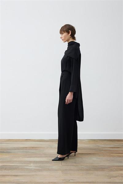 RINA CREPE SCARF DETAILED BLOUSE BLACK