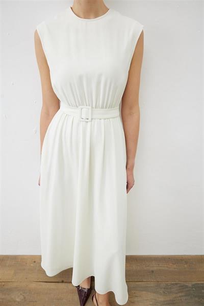 RINA CREPE SLEEVELESS FLARED DRESS VANILLA