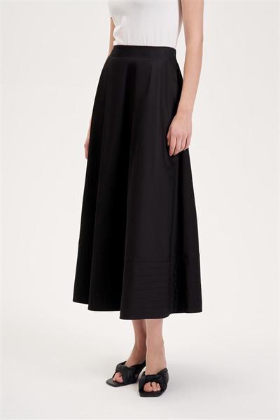 ROYAL COTTON FLARED SPORTS STITCH SKIRT BLACK