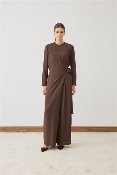 SOLİN KREP BAĞLAMA DETAYLI TULUM KAHVERENGİ