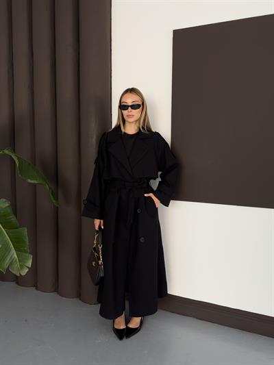 Charlotte Trench - Siyah