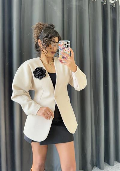Belden Oturtmalı Kaşe Blazer Krem