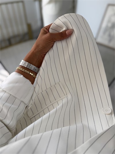 Çizgili Blazer Takım Krem