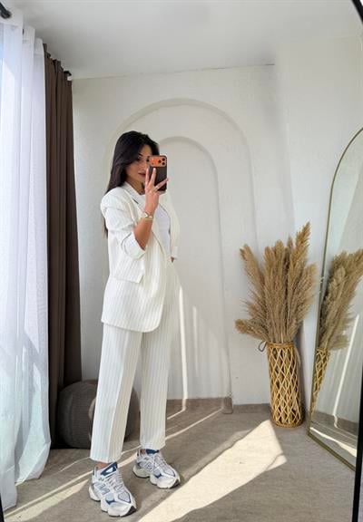 Çizgili Blazer Takım Krem