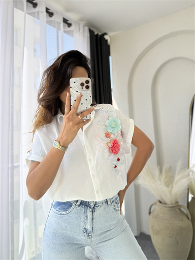 İşlemeli Oversize Gömlek