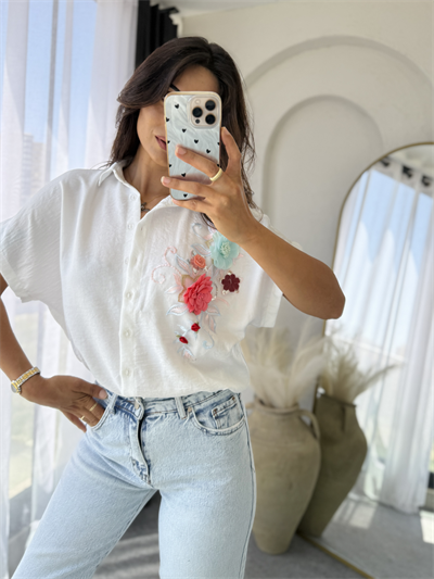 İşlemeli Oversize Gömlek