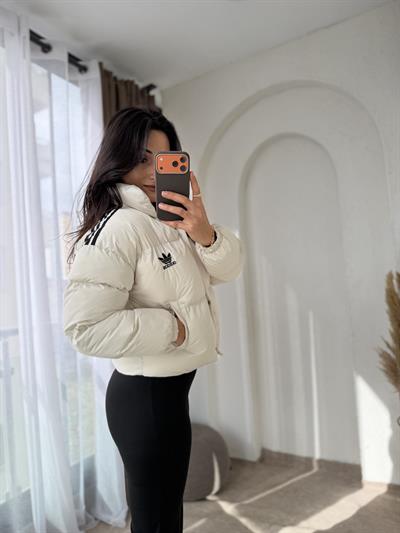 Marka Model Şişme Mont Krem