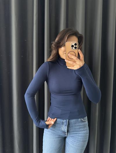 Massi Boğazlı Body Lacivert