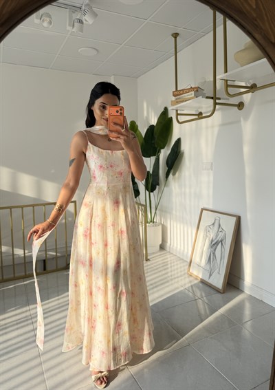 Premium Nude Elbise