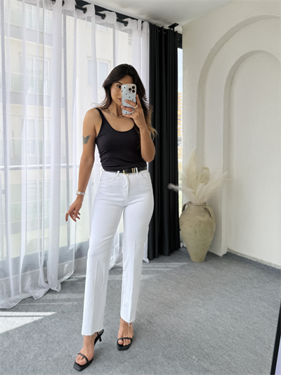 Rena Kemerli Jean Beyaz