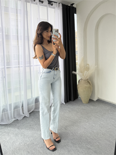 Rena Kemerli Jean Buzmavi