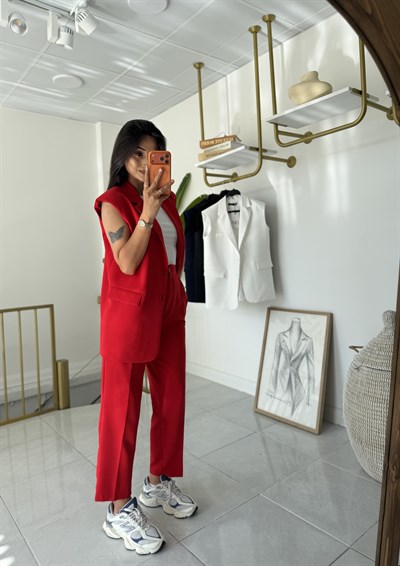 Zara Model Vatkalı Yelek Takım Kırmızı