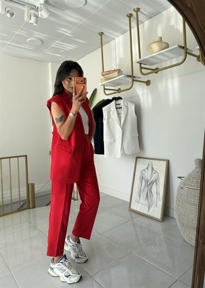 Zara Model Vatkalı Yelek Takım Kırmızı