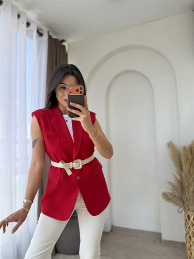 Zara Vatkalı Yelek Kırmızı