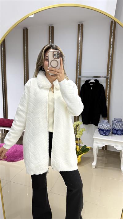 YAKA KÜRK ANGORA FERMUARLI HIRKA BEYAZ