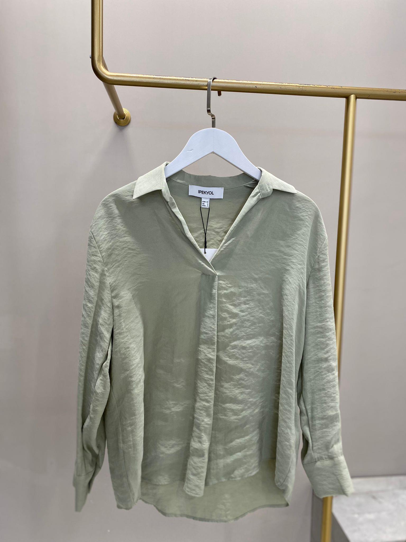 İPEKYOL SU YEŞİL BASİC GÖMLEK