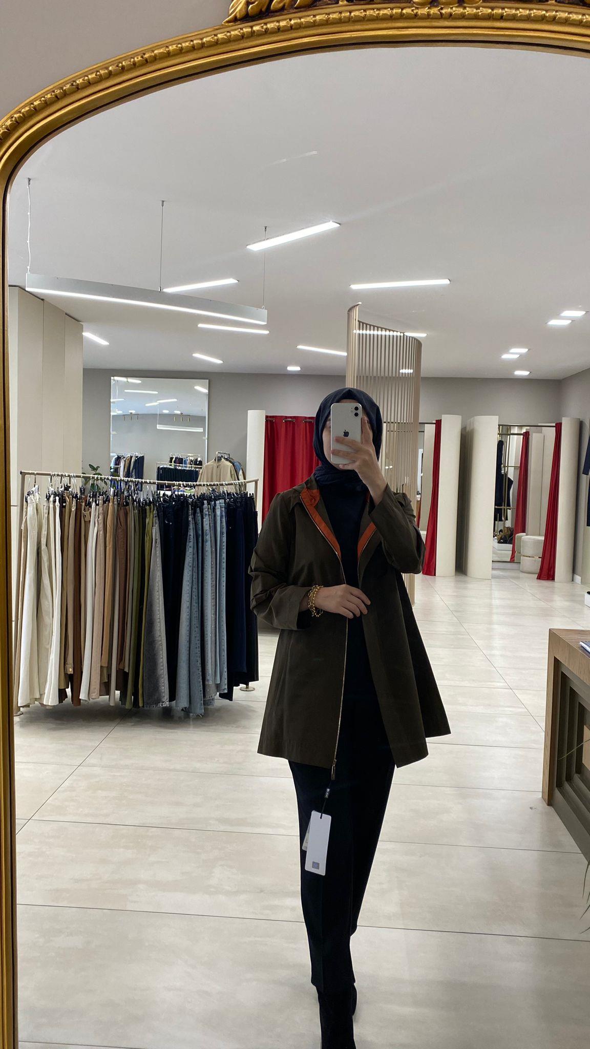 KAHVE RENK KAPÜŞON DETAYLI TRENÇ