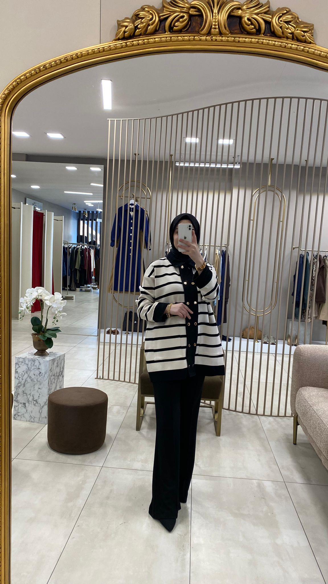 EXQUİSE ÇİZGİLİ HIRKA SİYAH BEYAZ