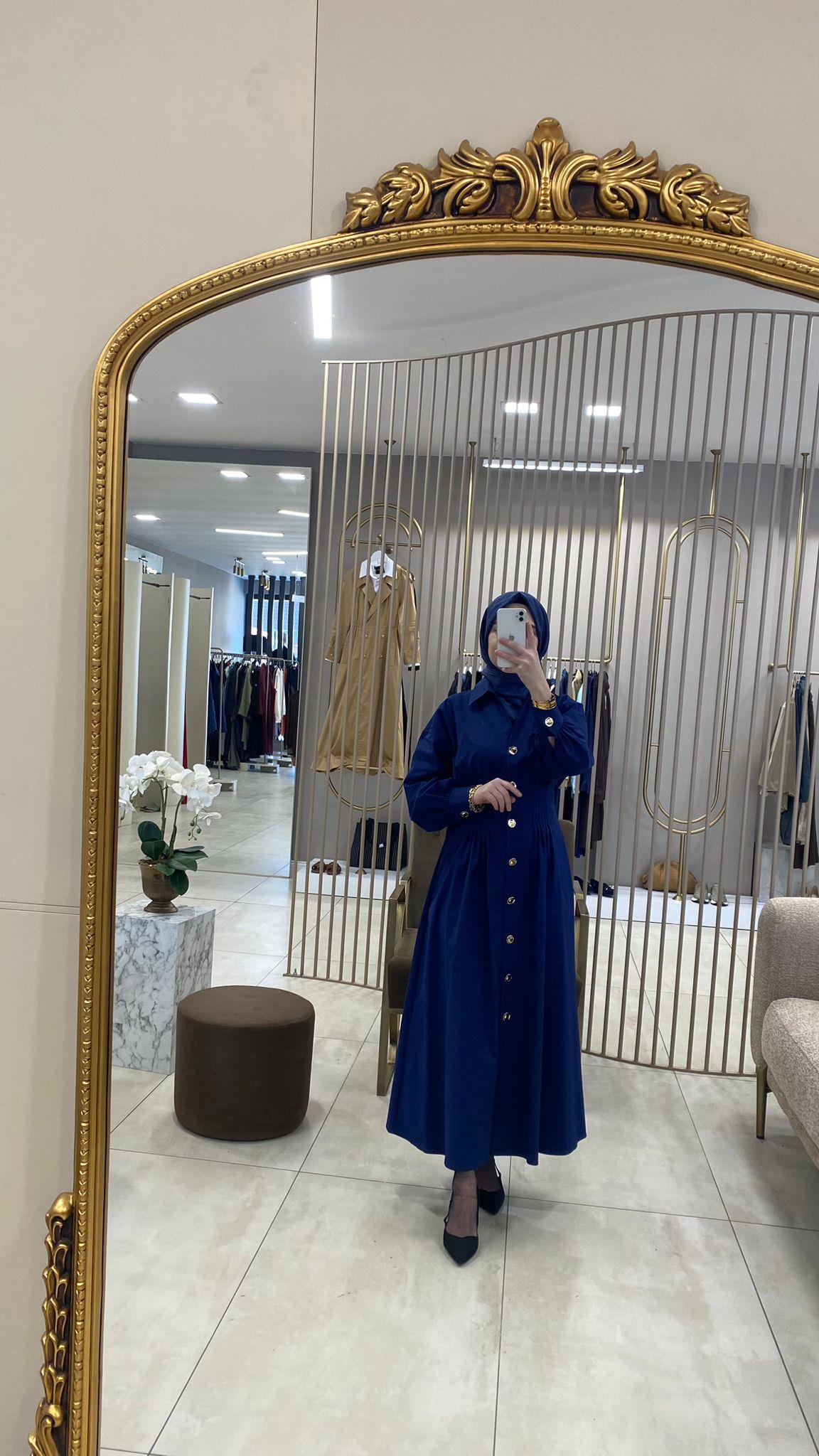 exquise düğme detaylı laciivert elbise