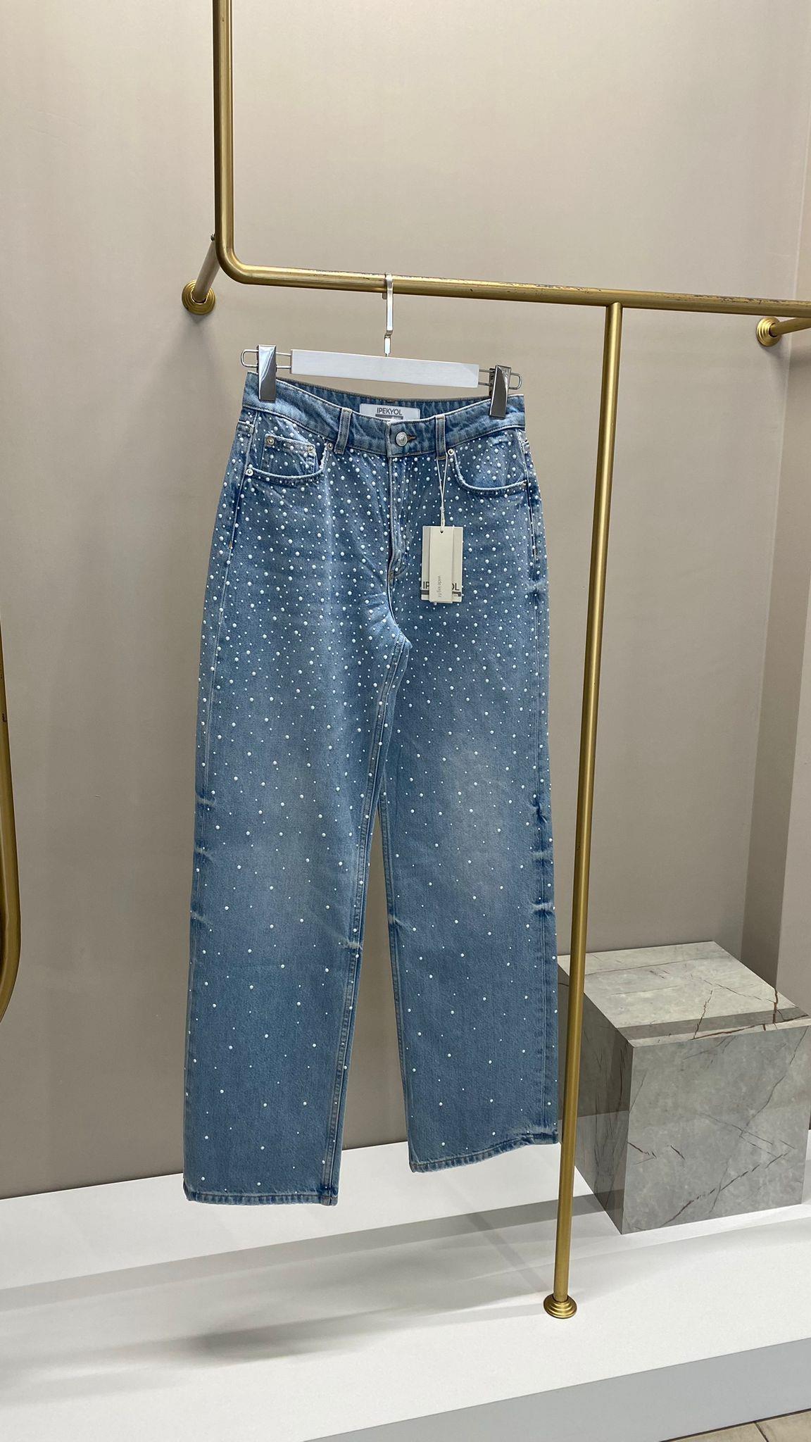 İPEKYOL BEYAZ TAŞLI JEAN