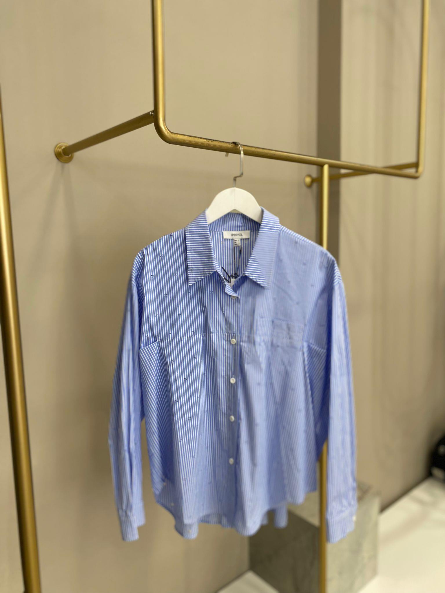 İPEKYOL MAVİ GÖMLEK